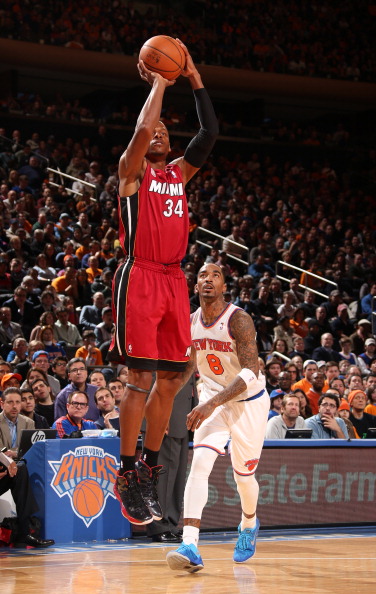 场胜利的中 场胜利的中